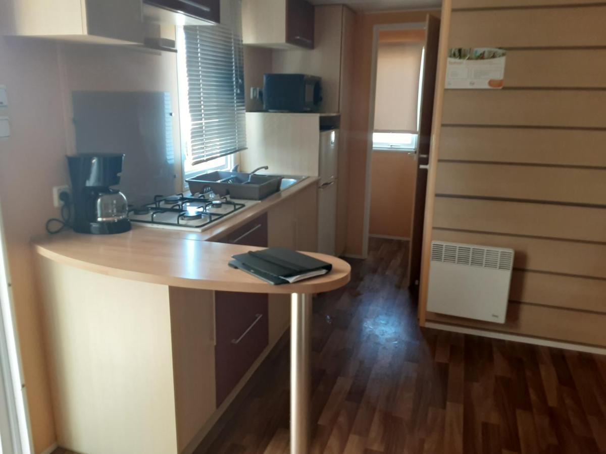 Mobil Home Climatise 5 Pers 11210 Port La Nouvelle Exterior photo